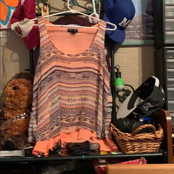 Tank top - Picture 2 of 3